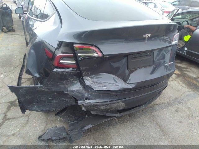 7SAYGDEE0PA057885 Tesla Model Y Long Range