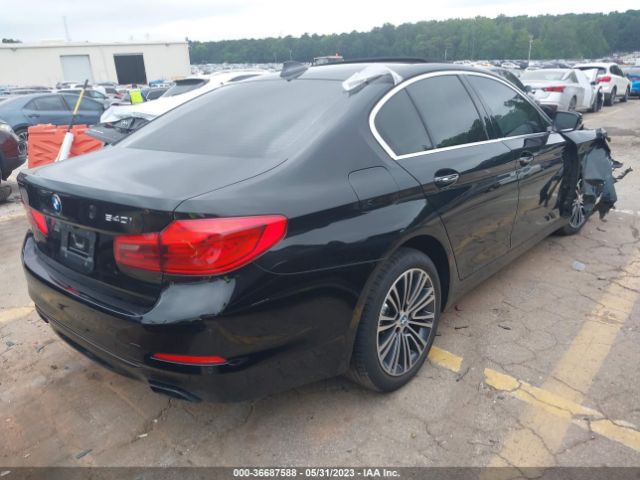 WBAJE5C33HG913876 BMW 5 Series 540i