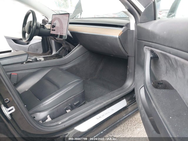 Tesla Model 3 Long Range/performance 2019 5YJ3E1EB0KF197206 Image 6