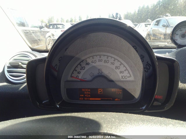 2015 Smart Fortwo Electric Drive, VIN: WMEEJ9AA2FK833490