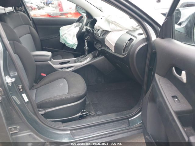 KNDPBCAC3F7740760 KIA Sportage Lx