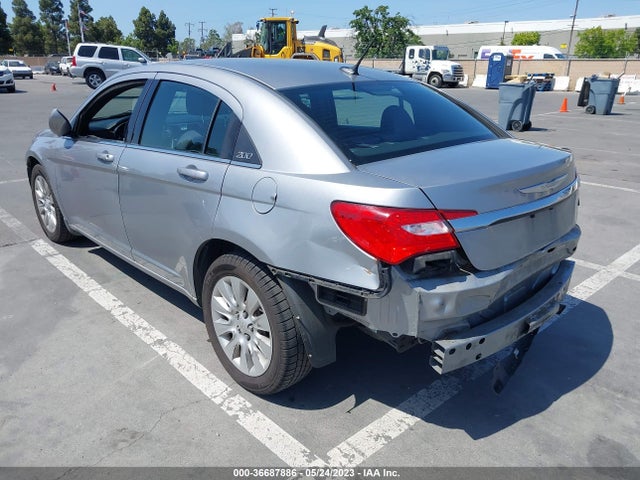 1C3CCBAB4EN145234 Chrysler 200 LX
