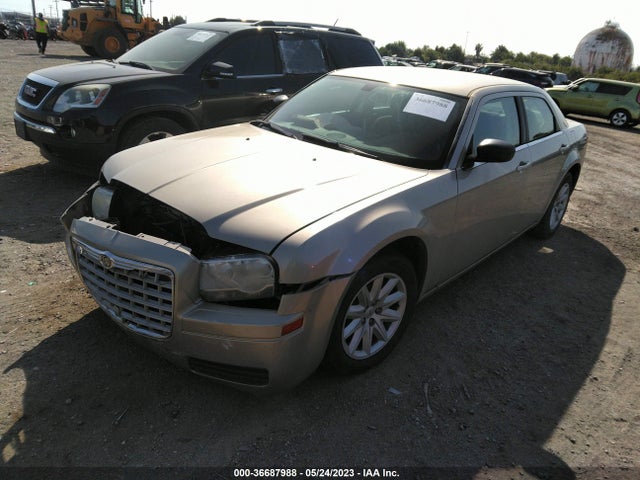 2008 CHRYSLER 300 LX VIN: 2C3KA43R68H135843