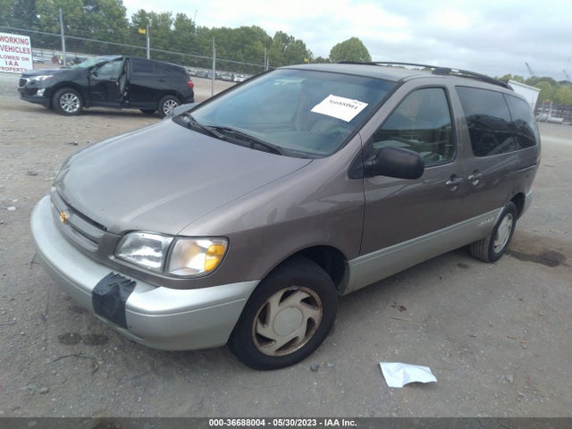 1998 TOYOTA SIENNA LE/XLE VIN: 4T3ZF13C6WU050617