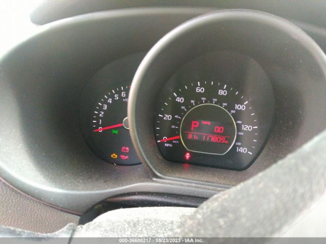 KNDJN2A21F7798672 KIA Soul Base