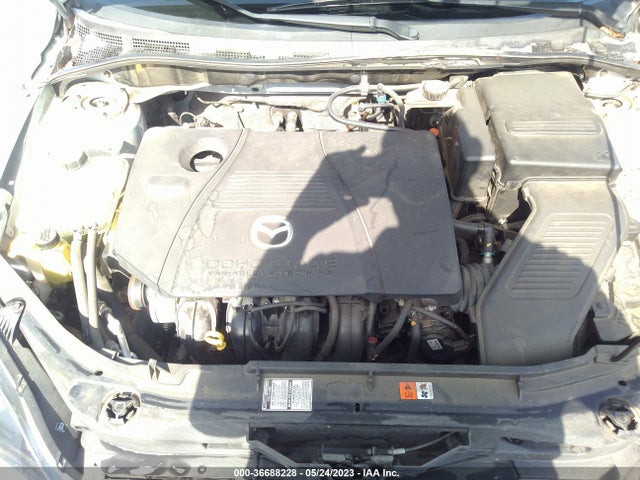 2005 MAZDA MAZDA3 S VIN: JM1BK143651320650