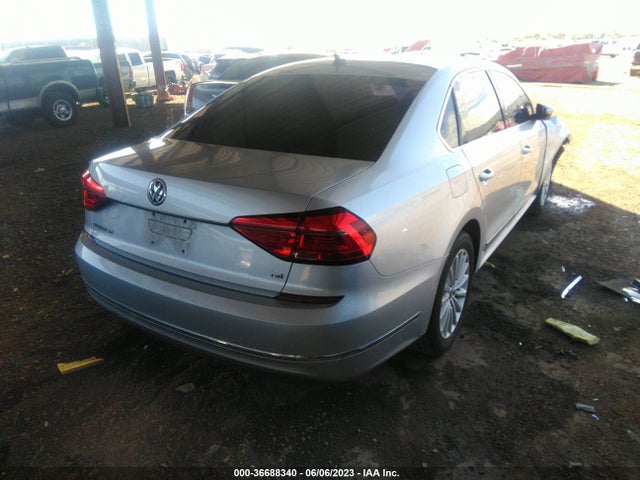 1VWBT7A30GC059122 Volkswagen Passat 1.8t Se W/technology