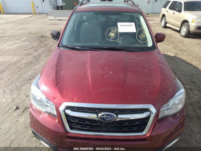 JF2SJAGC3JH522993 Subaru Forester Premium