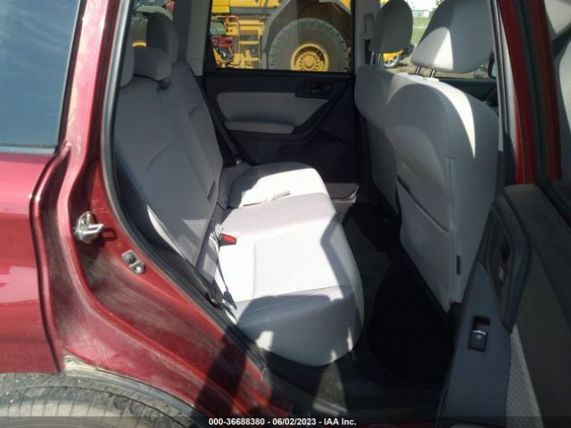 JF2SJAGC3JH522993 Subaru Forester Premium