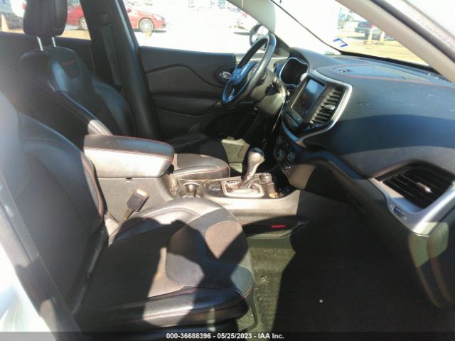 1C4PJMBS5FW556411 Jeep Cherokee Trailhawk