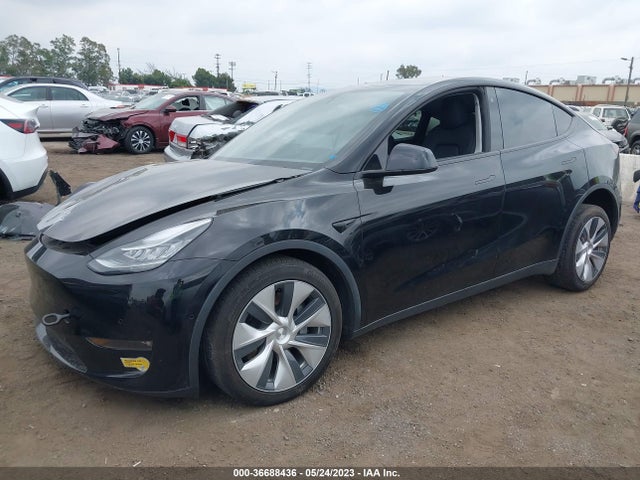 5YJYGDEE4MF305048 Tesla Model Y Long Range