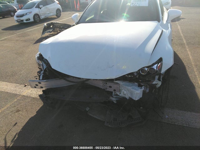 JTHBA1D24G5020061 Lexus IS 200T