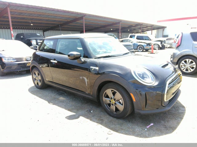 2022 Mini Hardtop, VIN: WMW13DJ02N2R92409