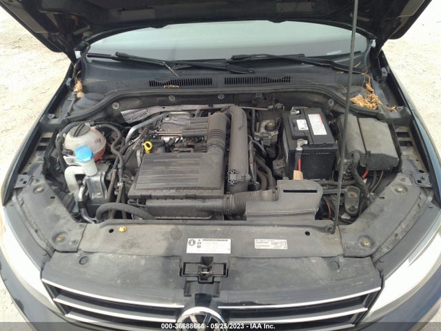 3VW167AJ8HM295793 Volkswagen Jetta 1.4t S