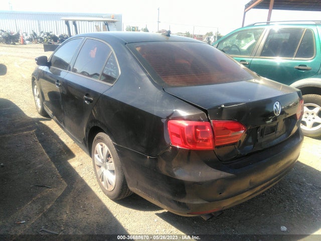 3VWD17AJ5EM425343 Volkswagen Jetta Sedan Se