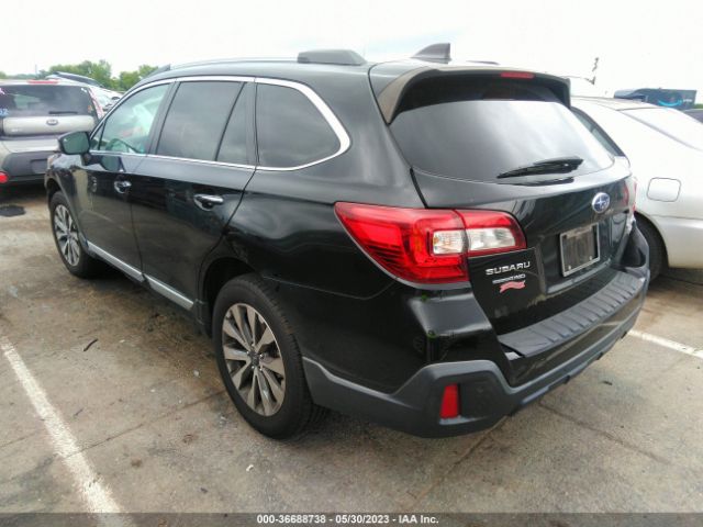 4S4BSETC9K3332943 Subaru Outback Touring