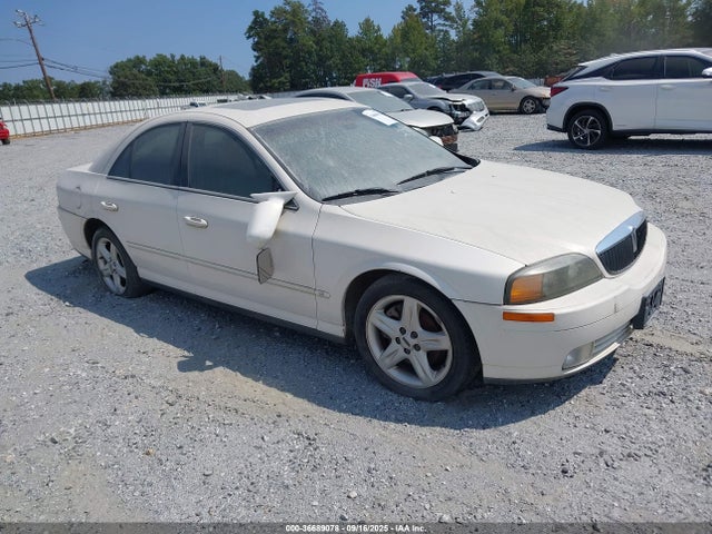 36689078 :رقم المزاد ، 1LNHM87AXYY910378 vin ، 2000 Lincoln Ls V8 Auto مزاد بيع