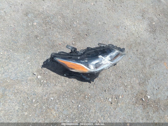 Toyota CAMRY LE 2023 4T1C11AK0PU743143 Image 4