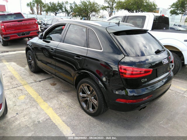 WA1GFCFS5FR010058 Audi Q3 2.0t Prestige
