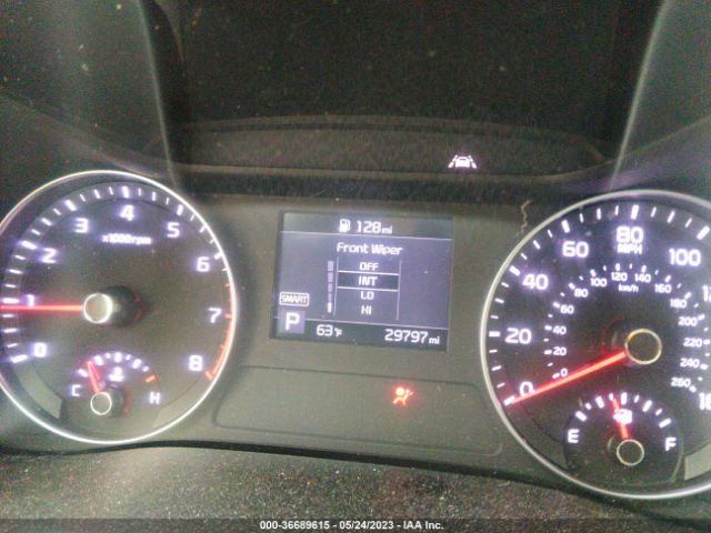 3KPF24AD8KE022707 KIA Forte Lxs