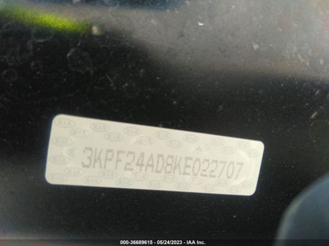 3KPF24AD8KE022707 KIA Forte Lxs