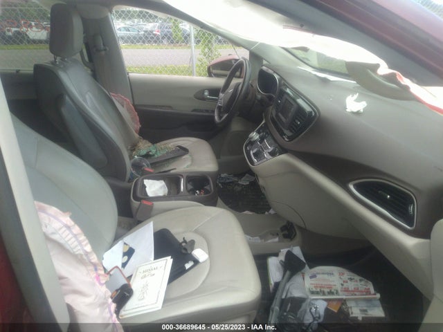 2C4RC1BG3HR720246 Chrysler Pacifica Touring-l
