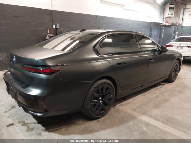2023 BMW i7, VIN: WBY53EJ01PCL62015
