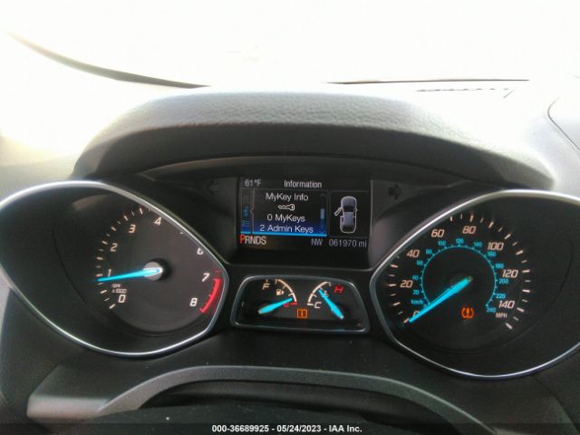 1FMCU0J98EUB83352 Ford Escape Titanium