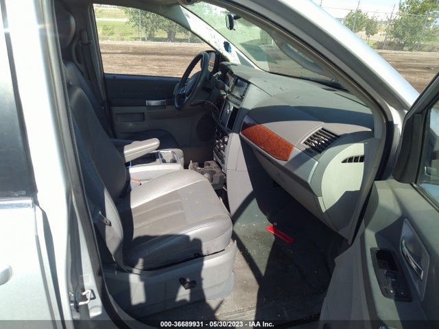 2008 CHRYSLER TOWN & COUNTRY TOURING VIN: 2A8HR54P78R736876
