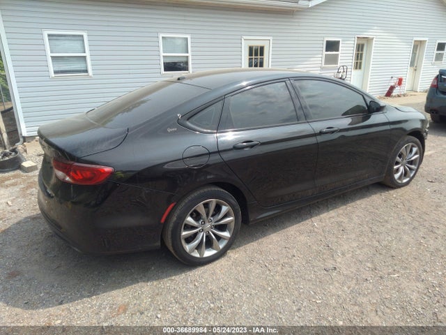 Chrysler 200 S 2015 1C3CCCBB9FN615375 Image 4