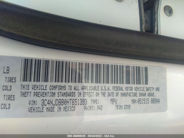 3C4NJDBB0HT651393 Jeep Compass Latitude