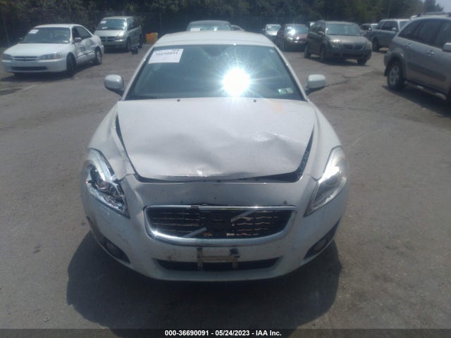 2011 VOLVO C70 VIN: YV1672MC1BJ120127
