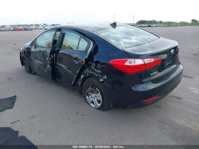 KIA FORTE LX 2016 KNAFK4A68G5618448 Image 3