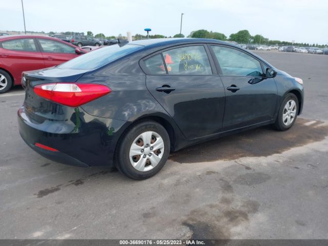 KIA FORTE LX 2016 KNAFK4A68G5618448 Image 4