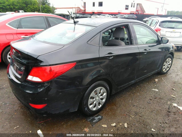 Hyundai ACCENT SE 2017 KMHCT4AE5HU352013 Image 4