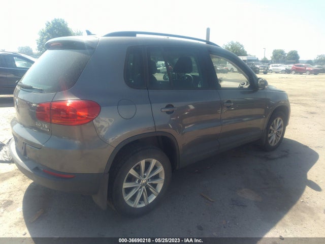 WVGBV7AX6FW566678 Volkswagen TIGUAN SE