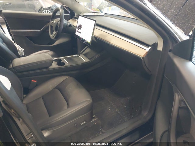 Tesla Model Y Performance 2022 7SAYGDEF0NF381315 Image 5