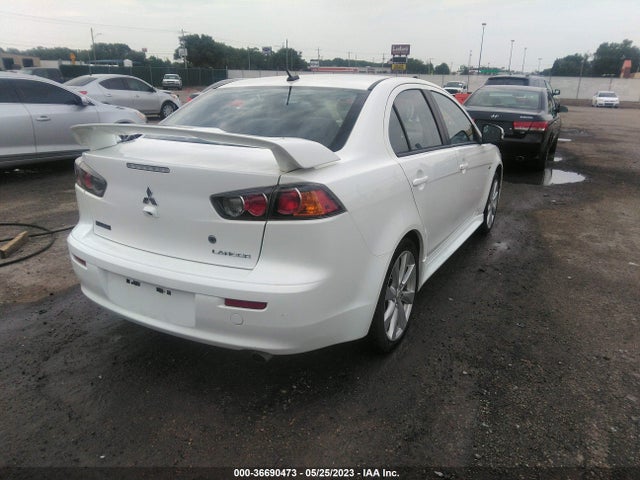 JA32U8FWXFU022952 Mitsubishi LANCER GT