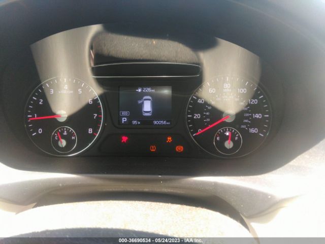 5XYPG4A32KG530011 KIA SORENTO LX