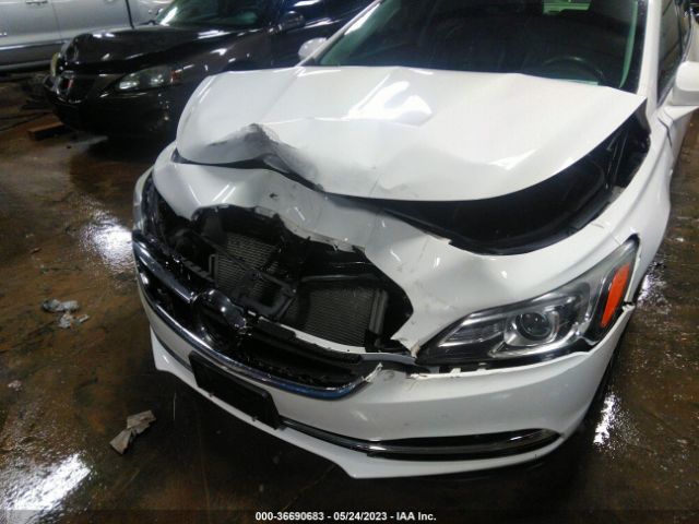 1G4ZP5SS1HU160323 Buick Lacrosse Essence