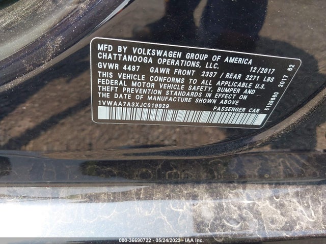 1VWAA7A3XJC019929 Volkswagen Passat 2.0t S/r-line