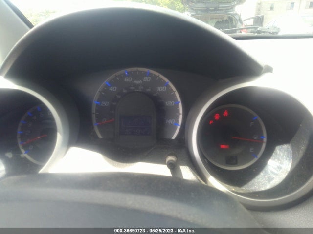 2011 HONDA FIT SPORT VIN: JHMGE8H59BC016065