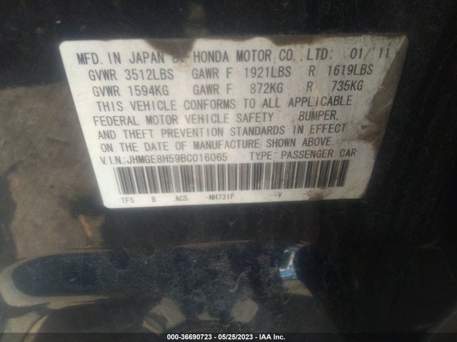 2011 HONDA FIT SPORT VIN: JHMGE8H59BC016065