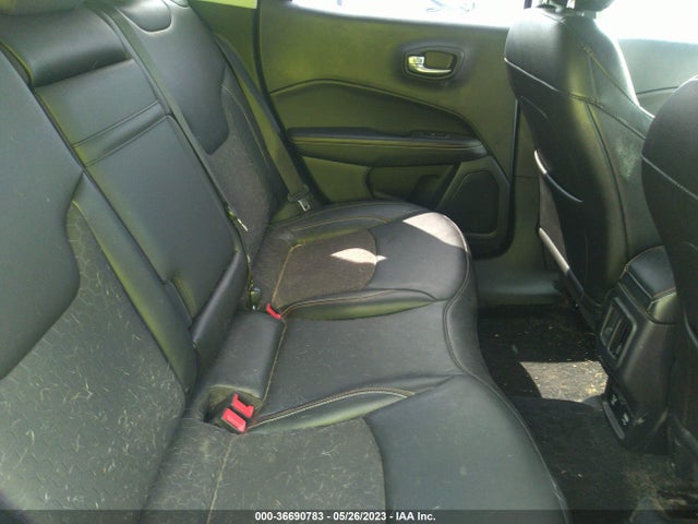 3C4NJCBB2KT743347 Jeep Compass Latitude