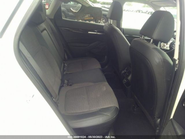 KNDEU2AA8P7391073 KIA SELTOS S