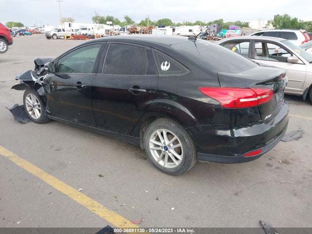 Ford FOCUS SE 2016 1FADP3F20GL319856 Image 4