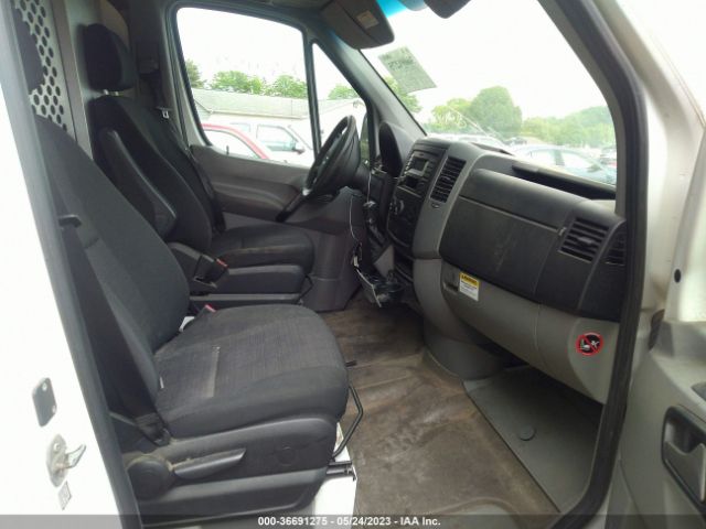 WD3PE7DD3GP244551 Mercedes-Benz SPRINTER CARGO VANS