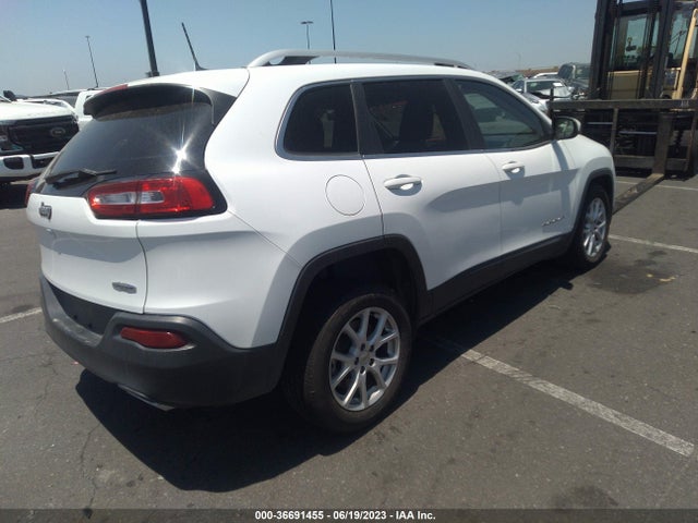 1C4PJLCS8GW312536 Jeep Cherokee Latitude