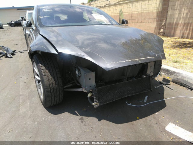 Tesla Model S 60/75 2017 5YJSA1E16HF189571 Image 8