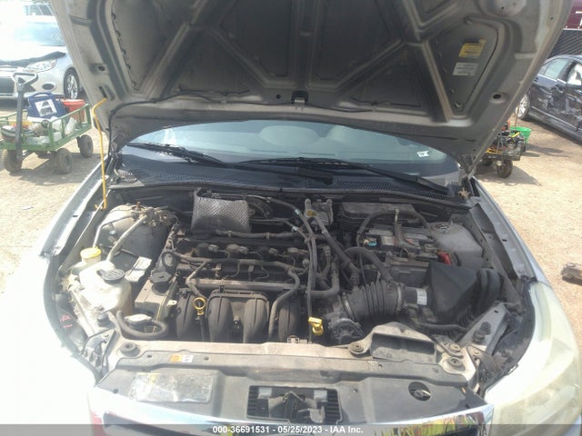 2010 FORD FOCUS SE VIN: 1FAHP3FN8AW194154